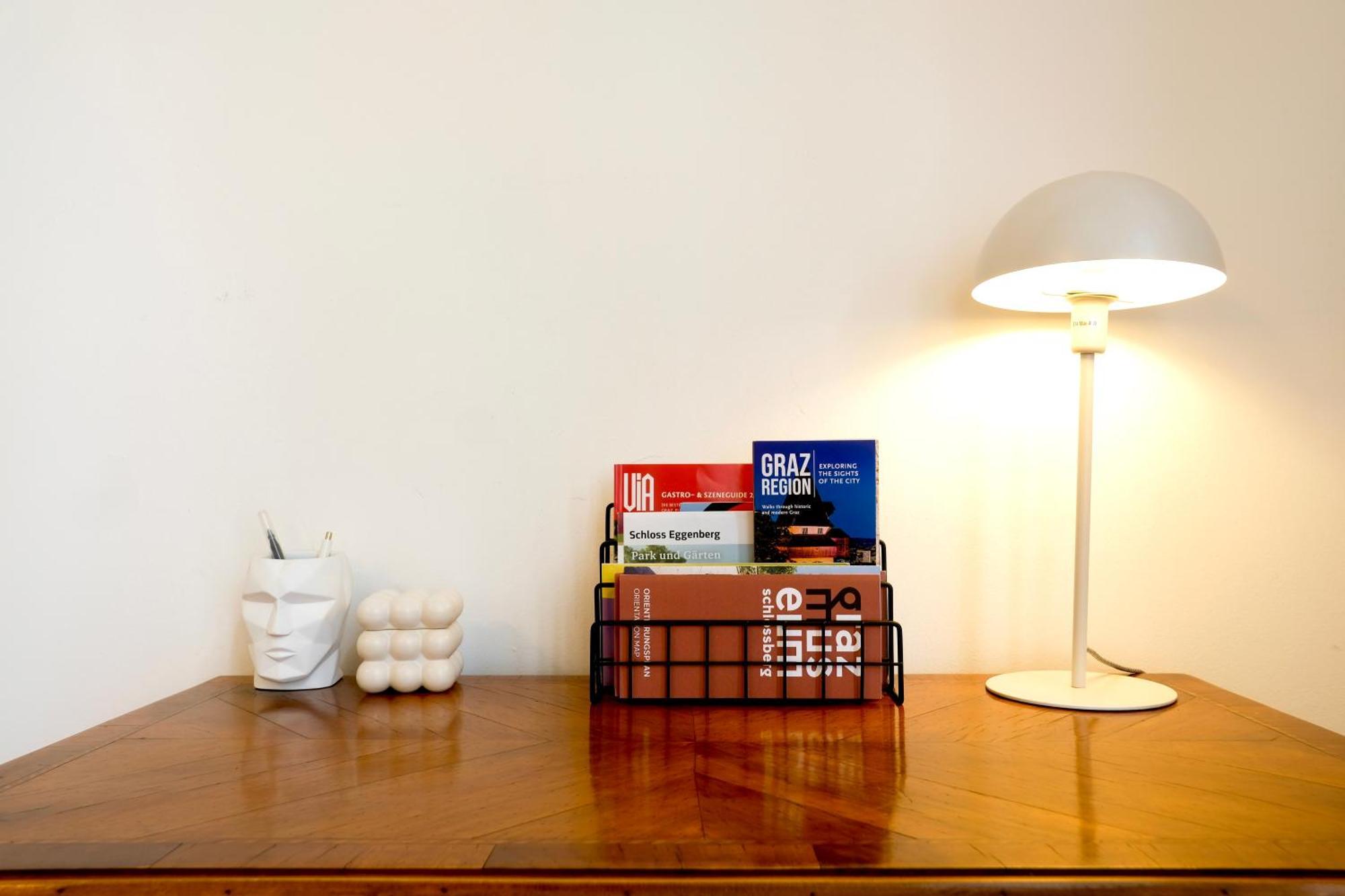 Stilvolles Apartment In Zentraler Lage - Free Parking Graz Exterior foto